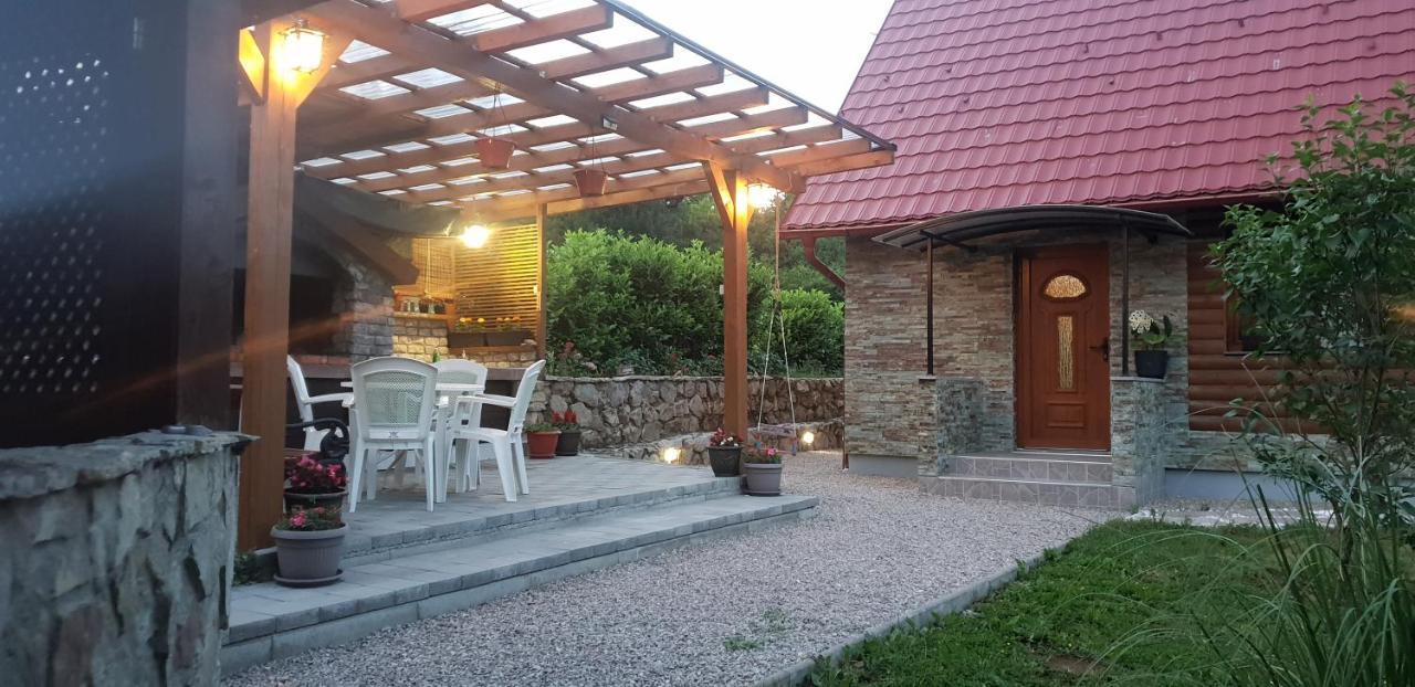 Green Garden Lohovo Bihać Esterno foto